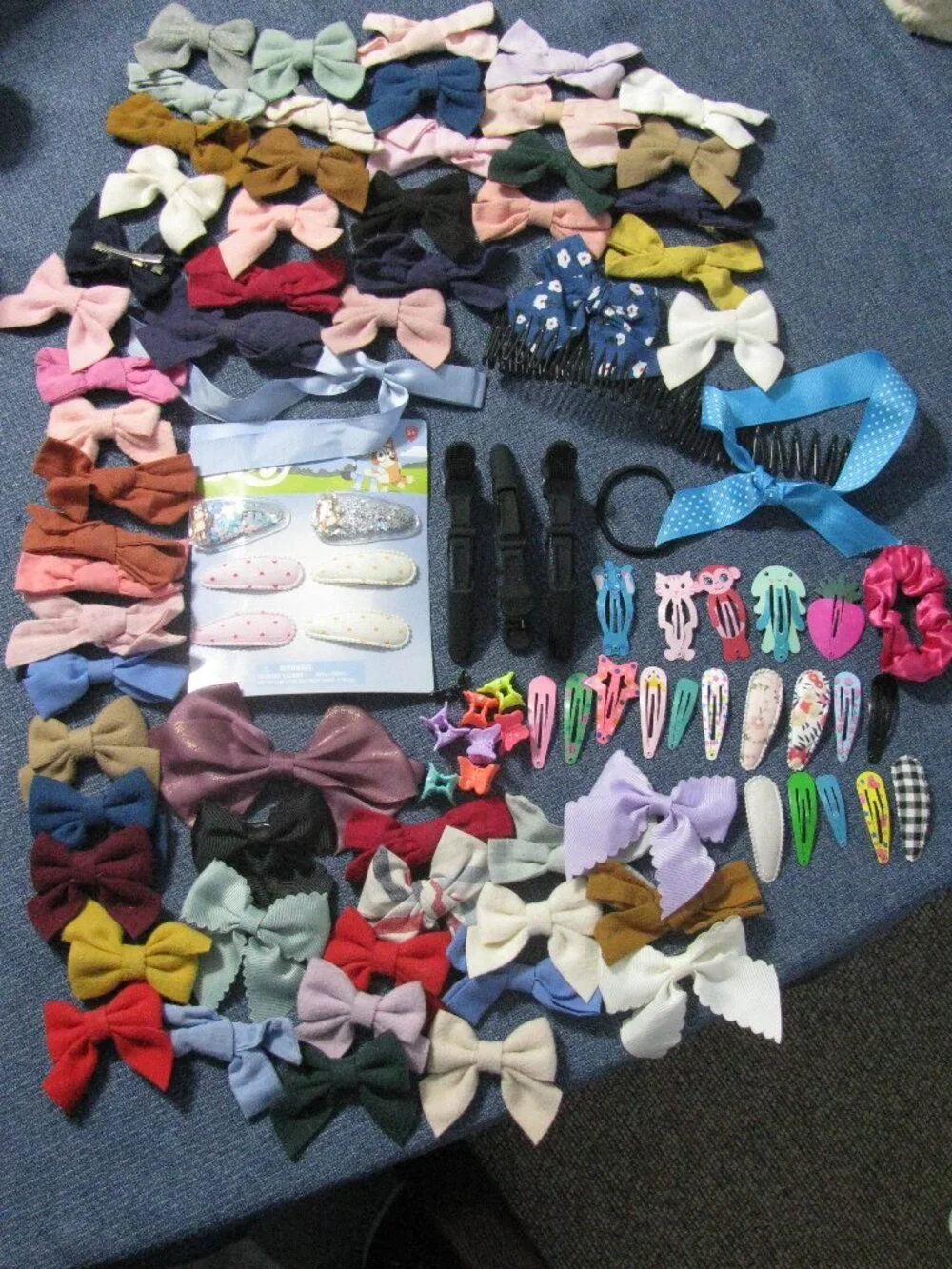 Huge Lot/Bundle 95 barrettes, hair ties, bows homemade and storebought